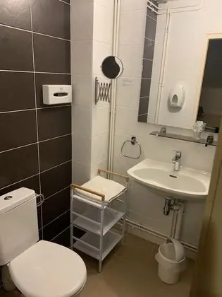 Tek Büyük Yataklı Oda, Dağ Manzaralı