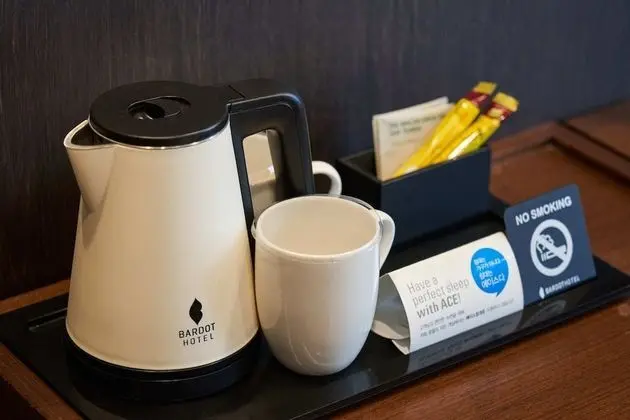 Business Twin Room, Multiple Beds, City View (Saturday Check-in Time: 6 PM)