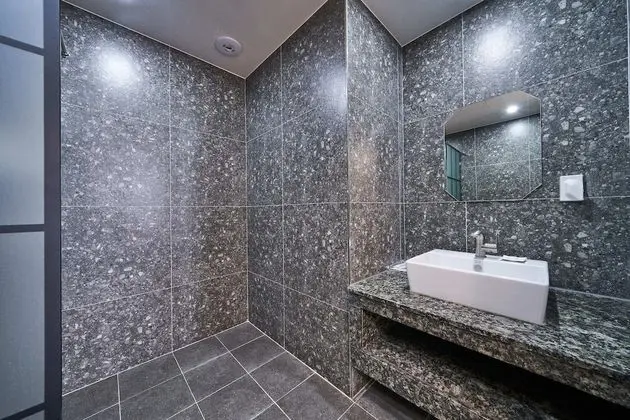 Business Twin Room, Multiple Beds, City View (Saturday Check-in Time: 6 PM)