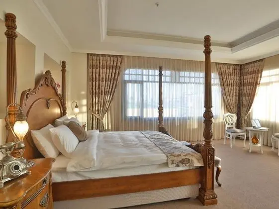 Suite, Şehir Manzaralı