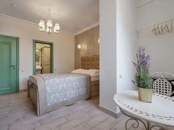 Comfort Tek Büyük Yataklı Oda, 1 Büyük (Queen) Boy Yatak ve Çekyat, Özel Banyo