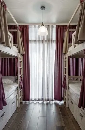 Ortak Ranzalı Oda, Sadece kadınlar için (7 beds)
