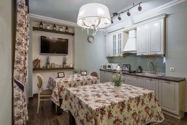 Ortak Ranzalı Oda, Sadece kadınlar için (7 beds)
