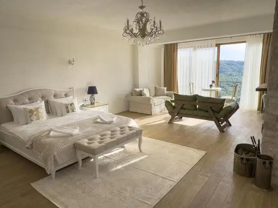 Premium Suite, Deniz ve Dağ Manzaralı, Dekoratif Şömineli