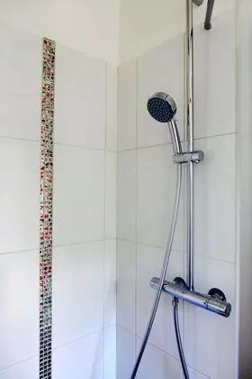 Tek Büyük Yataklı Oda (Chambre d'en face)