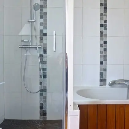 Tek Büyük Yataklı Oda (L'autre chambre)