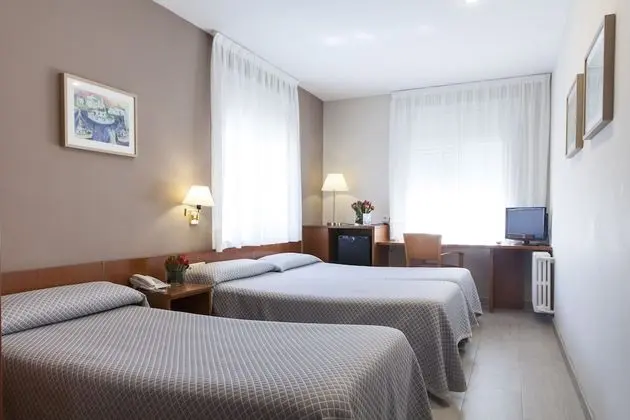 Üç Kişilik Oda (3 adults)