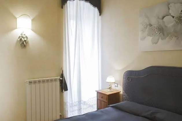 Büyük Yataklı Tek Kişilik Oda, Özel Banyo