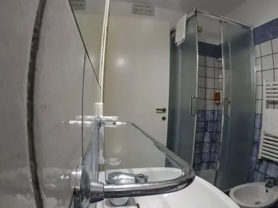Dört Kişilik Oda, Özel Banyo
