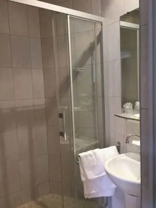Tek Büyük Yataklı Oda, Teras