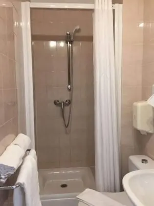 Tek Büyük Yataklı Oda, Teras