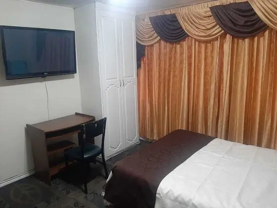 Standard Tek Büyük Yataklı Oda
