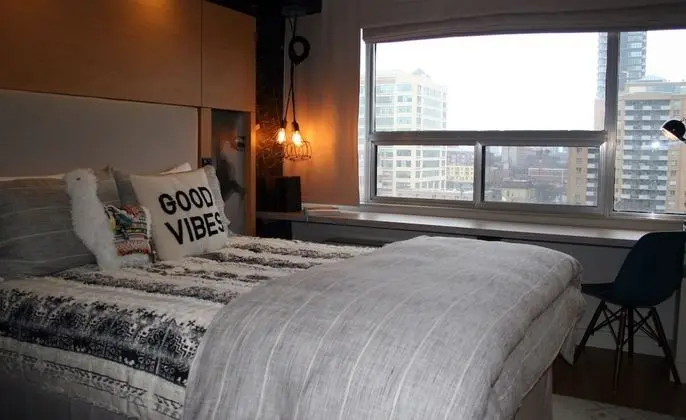 Deluxe Oda (One Double and Two Twin Beds)