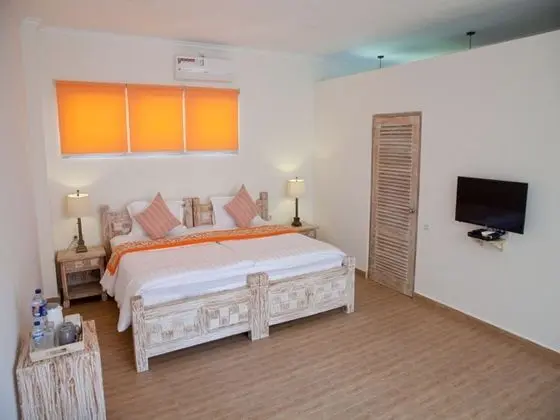 Comfort Tek Büyük veya İki Ayrı Yataklı Oda