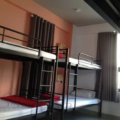 Ortak Ranzalı Oda, Sadece kadınlar için (Bed in 8-Bed)