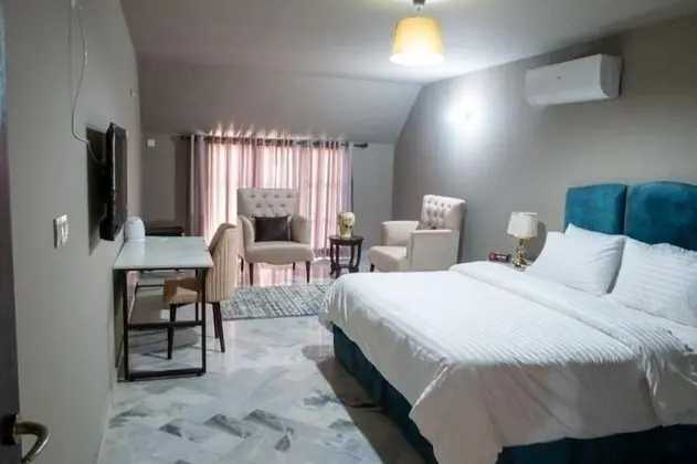 Deluxe Tek Büyük veya İki Ayrı Yataklı Oda