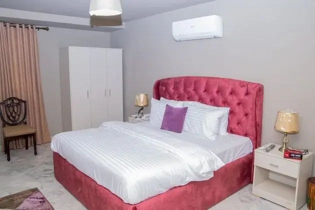 Deluxe Tek Büyük veya İki Ayrı Yataklı Oda