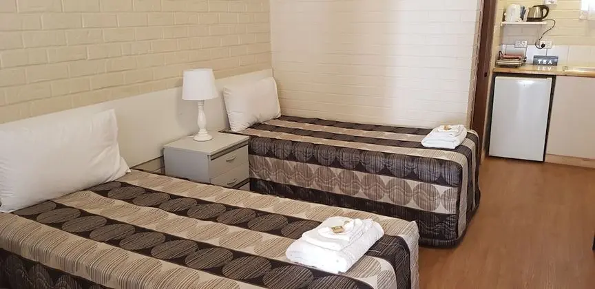 Standard İki Ayrı Yataklı Oda, 2 Tek Kişilik Yatak, Sigara İçilmez, Küçük Mutfak (Twin Room)