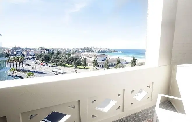 Standard Queen Room with Private Balcony Ocean Views