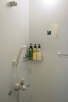 Ortak Ranzalı Oda, Sadece kadınlar için, Ortak Banyo (Bunk Bed)