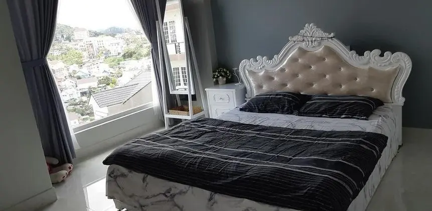 Deluxe Tek Büyük Yataklı Oda, Balkon