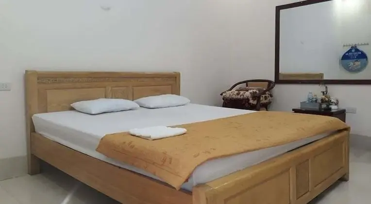 Tek Büyük Yataklı Oda, Penceresiz