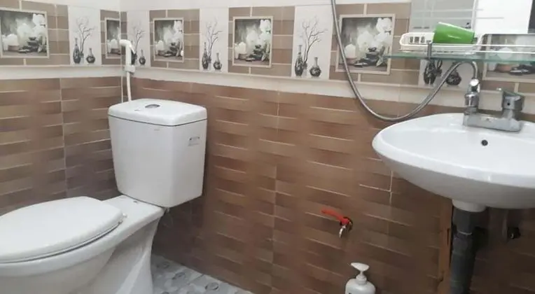 Tek Büyük Yataklı Oda, Penceresiz