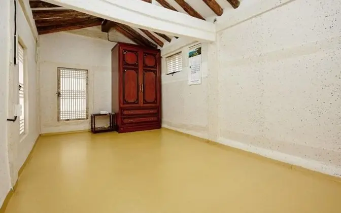 Oda (Dongryeong Room)