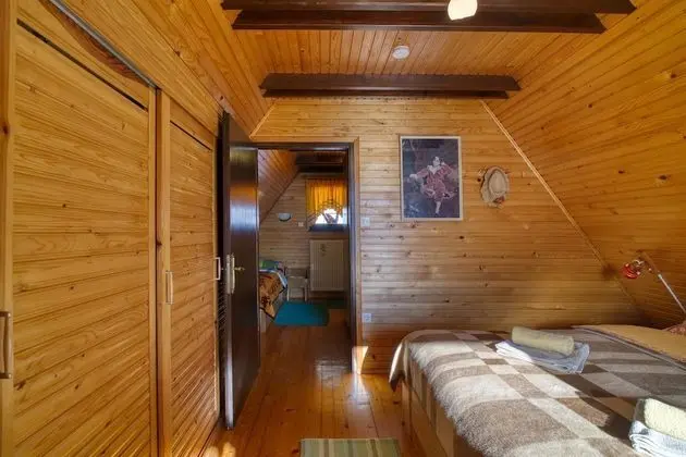 Family Villa, Birden Çok Yatak, 2 Banyolu, Bahçeli (Bonidesa House With Whirlpool)