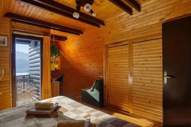 Family Villa, Birden Çok Yatak, 2 Banyolu, Bahçeli (Bonidesa House With Whirlpool)