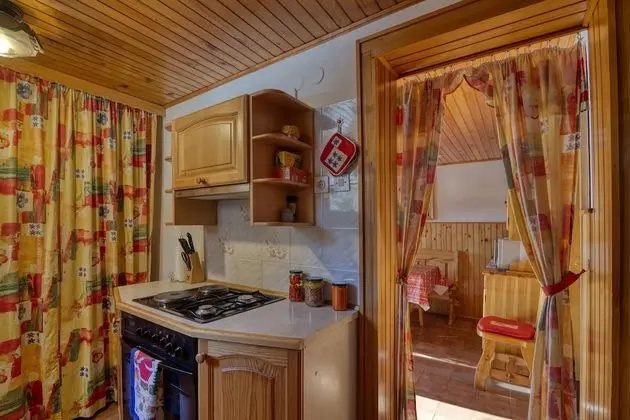 Family Villa, Birden Çok Yatak, 2 Banyolu, Bahçeli (Bonidesa House With Whirlpool)