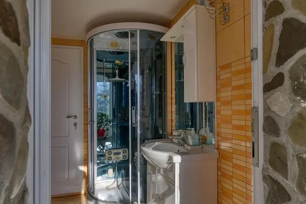 Family Villa, Birden Çok Yatak, 2 Banyolu, Bahçeli (Bonidesa House With Whirlpool)