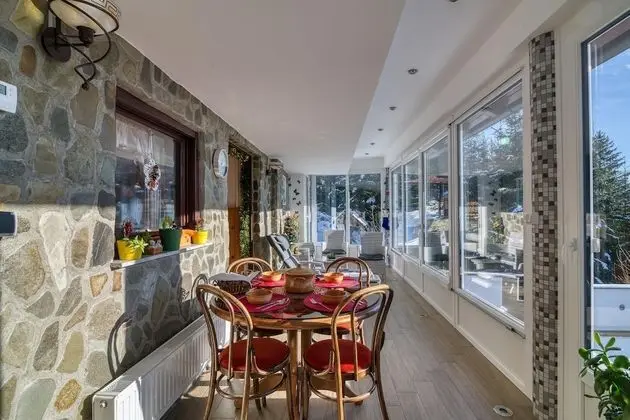 Family Villa, Birden Çok Yatak, 2 Banyolu, Bahçeli (Bonidesa House With Whirlpool)