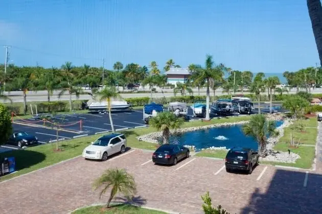 Daire, 1 En Büyük (King) Boy Yatak (Bonita Beach & Tennis Club Condo)