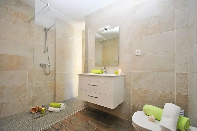 Villa, 6 Yatak Odası, Kişiye Özel Havuzlu, Deniz Manzaralı