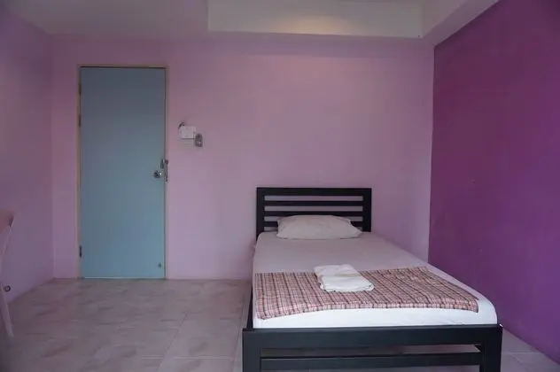 Single Room with Fan