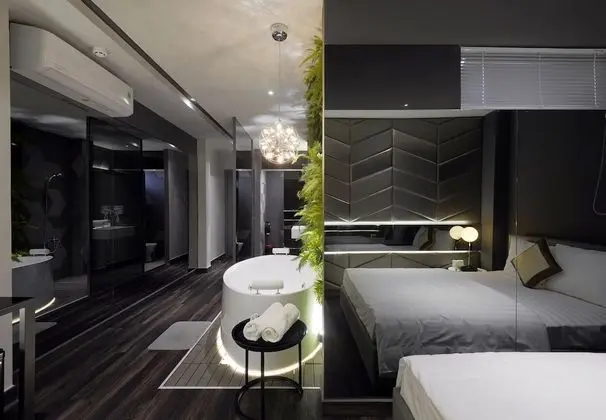 Deluxe Tek Büyük Yataklı Oda