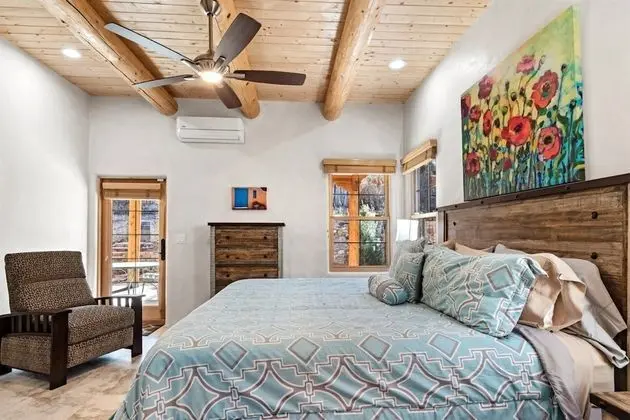 Ev (Bonita - Stunning Contemporary Home, )