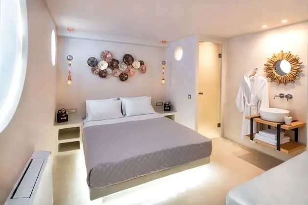 Deluxe House, 2 Bedrooms, Hot Tub & Jacuzzi