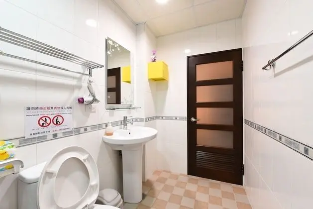 Economy İki Ayrı Yataklı Oda, Ortak Banyo