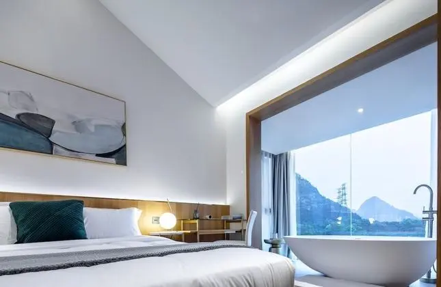 Deluxe Tek Büyük Yataklı Oda, Dağ Manzaralı