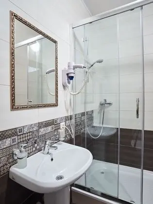 Business İki Ayrı Yataklı Oda