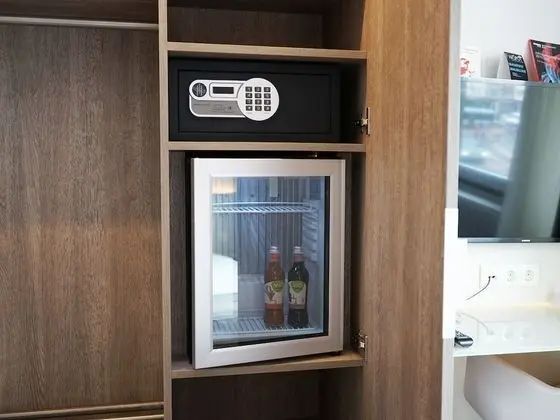 Standard Tek Büyük Yataklı Oda