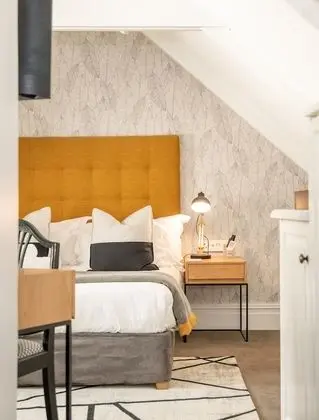 Çatı Katı (Loft)