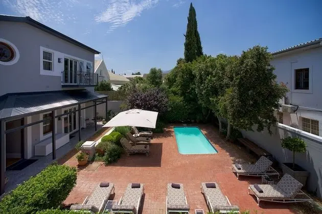 Deluxe Oda, Balkon, Havuz Manzaralı