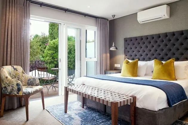 Deluxe Oda, Balkon, Havuz Manzaralı