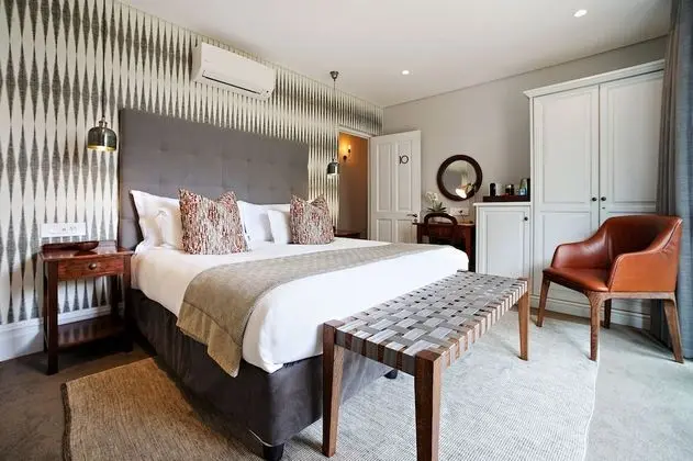 Deluxe Oda, Balkon, Havuz Manzaralı
