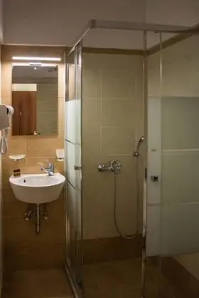 Basic Tek Büyük veya İki Ayrı Yataklı Oda, 1 Yatak Odası, Deniz Manzaralı