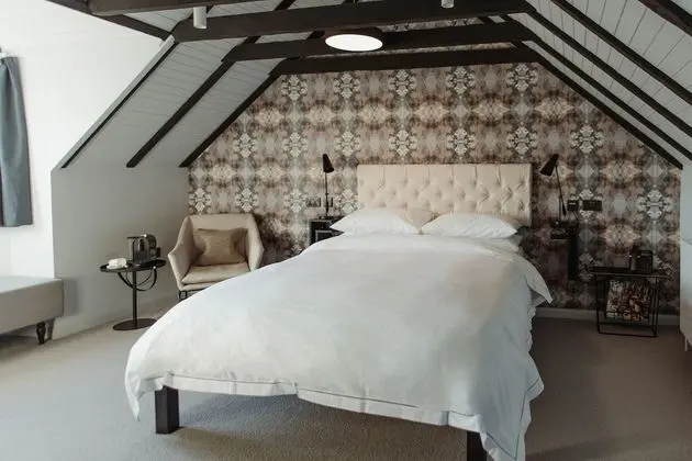 Deluxe Çatı Katı (Loft)