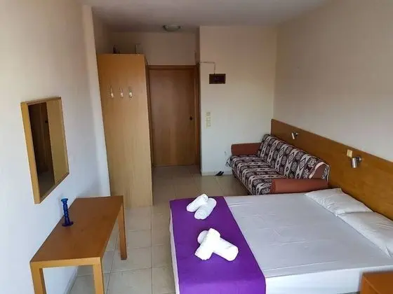 Stüdyo (4 Adults)